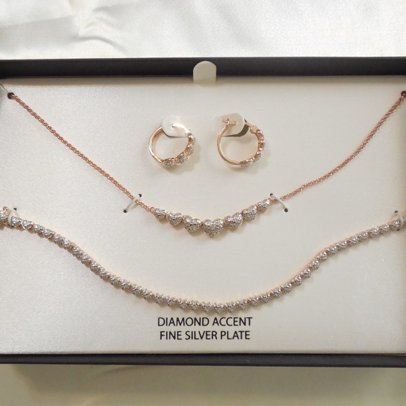 Silvercore Jewelry - Silvercore Diamond Accent Heart 18k Rose Gold Silver Plated Necklace Set